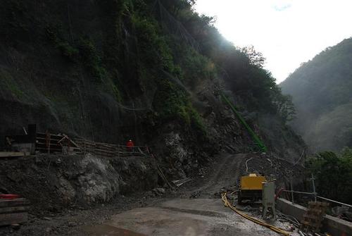 Travaux de sécurisation dans les Gorges de l'Arly