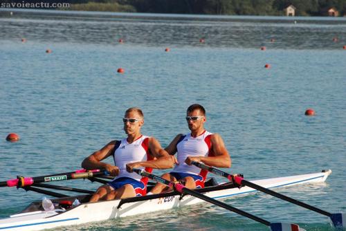 Hudry-macquet : un duo en deux de couple sur le lac d'Aiguebelette