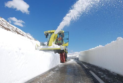 Déneigement du col du Mont-Cenis